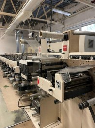 Flexographic printing machine